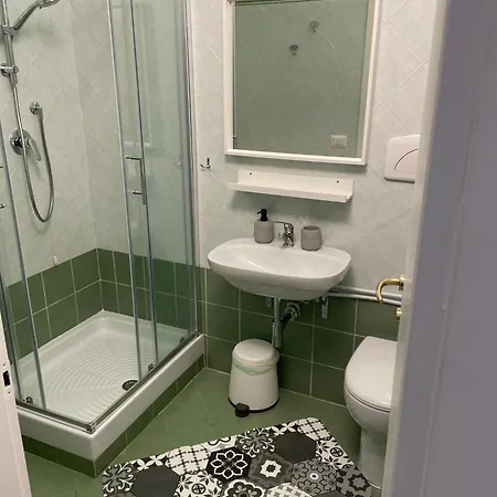 Casa Di Emma Πανσιόν Σέστρι Λεβάντε